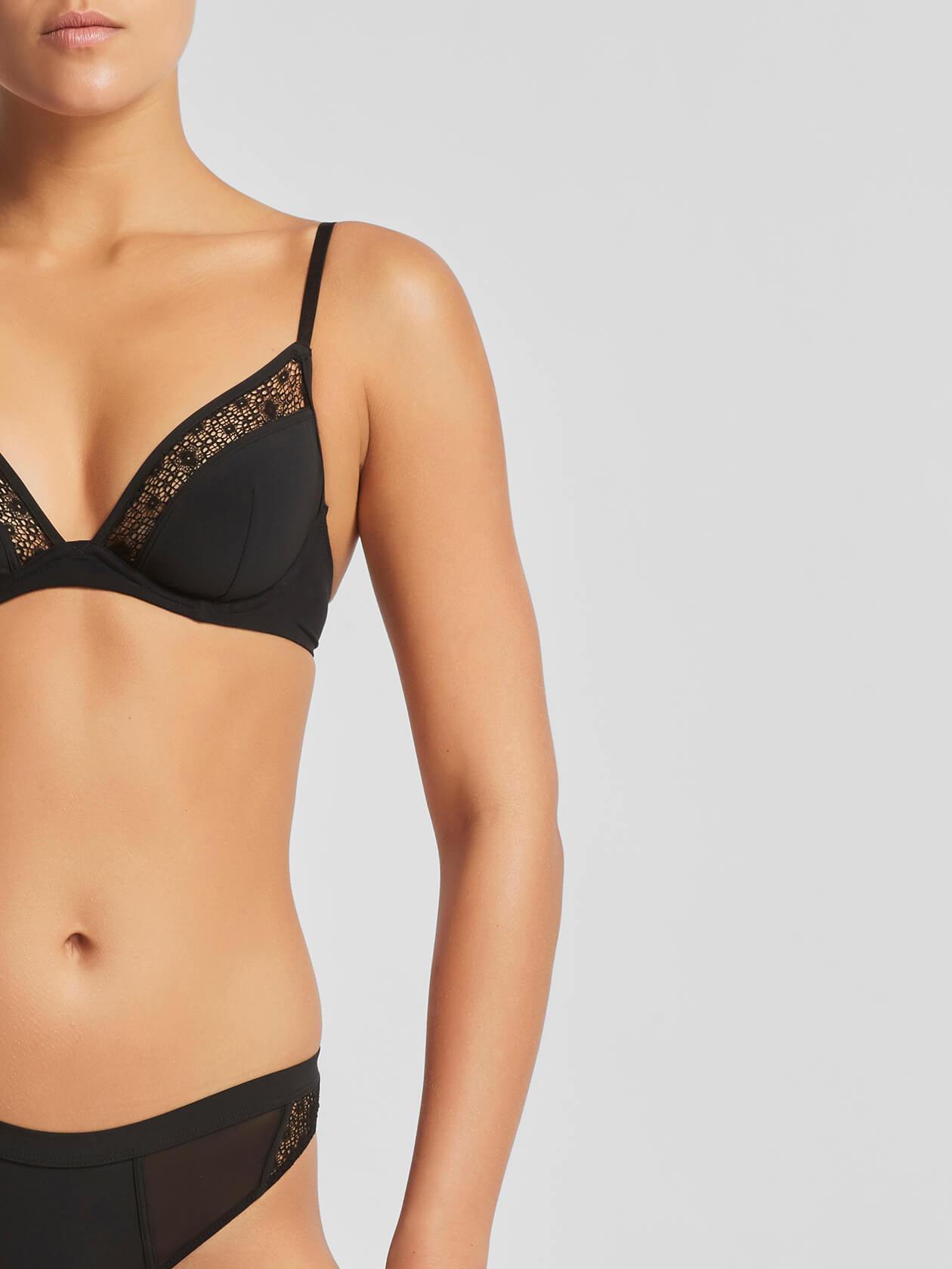 Edge Plunge Underwire Bra