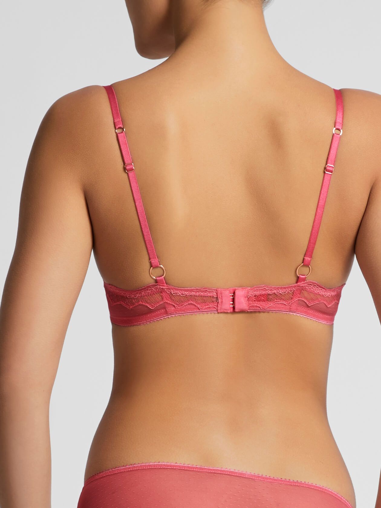 Pure T Shirt Bra