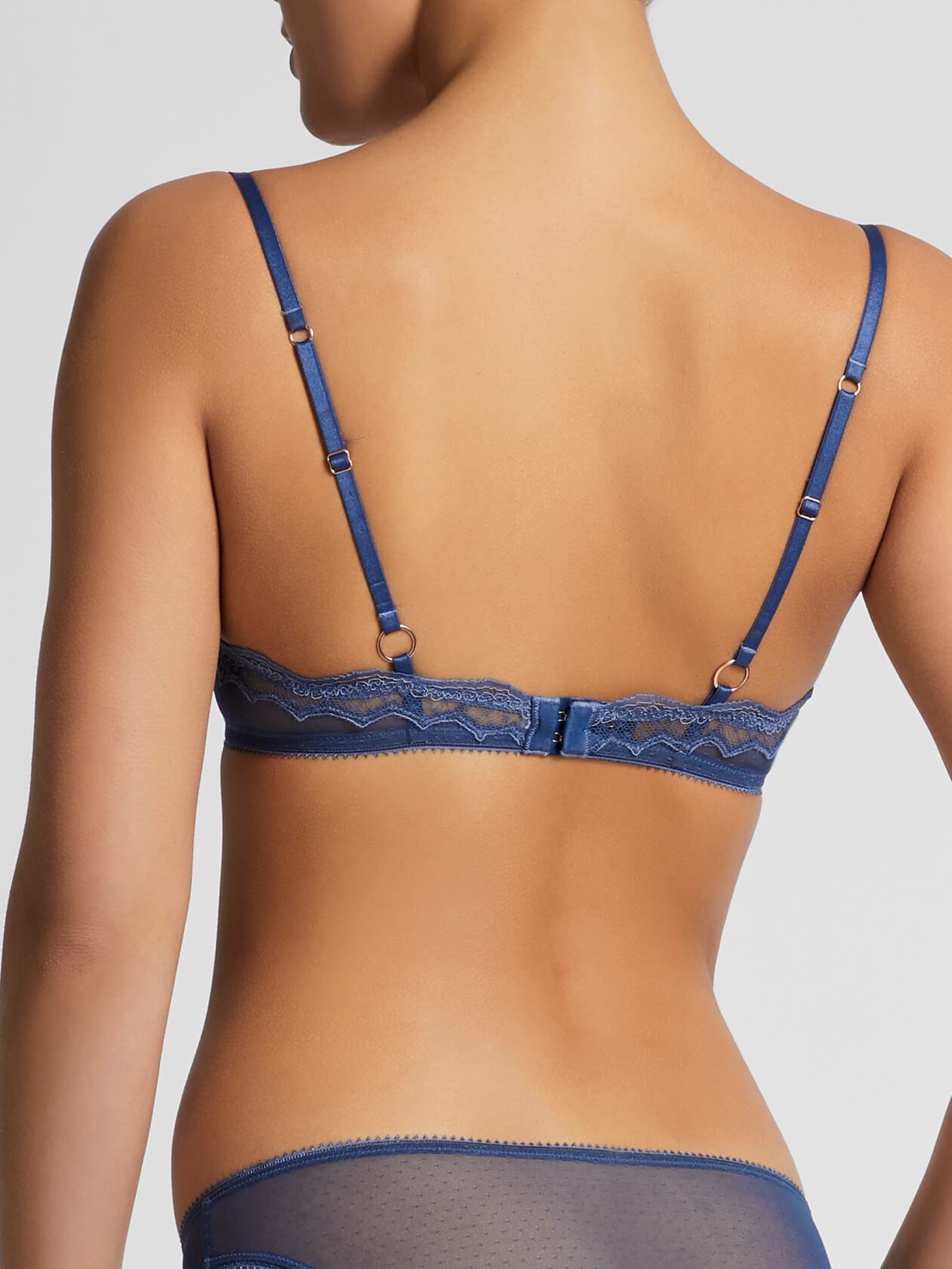 Pure T Shirt Bra